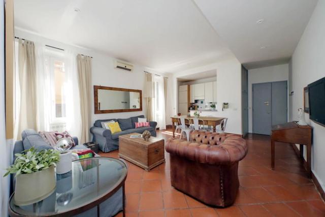 Apartment Pantheon 2 Bedrooms