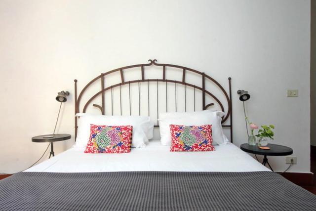 Pantheon 2 Bedrooms Apartment Rome