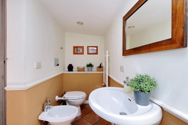 Pantheon 2 Bedrooms Apartment Rome